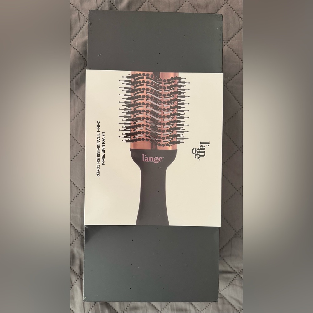 Le Volume 2-in-1 Volumizing Brush Dryer NWT